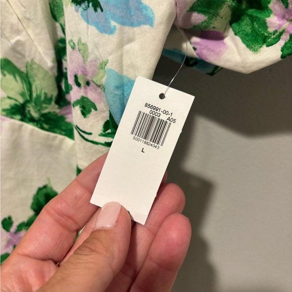 Women's Old Navy Puff Sleeve Top - ribbed section on back Size Large - NWT - Picture 8 of 9